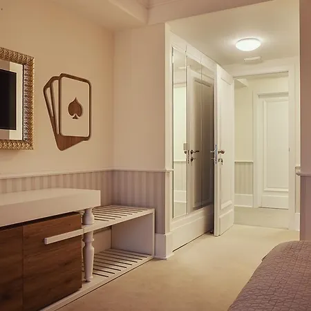 Castello Boutique Hotel