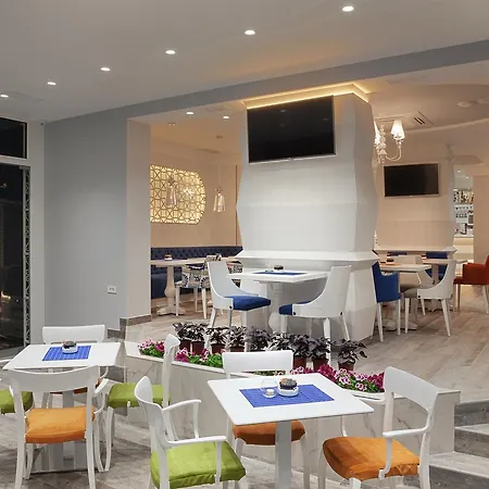 Castello Boutique Hotel Cacak